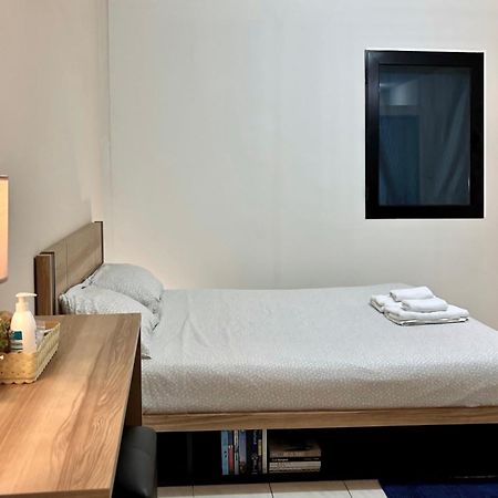 Inn Room Bangkok Esterno foto